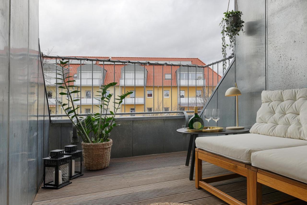 Homiestay City-Apartment, Balkon & Parkplatz Würzburg Buitenkant foto