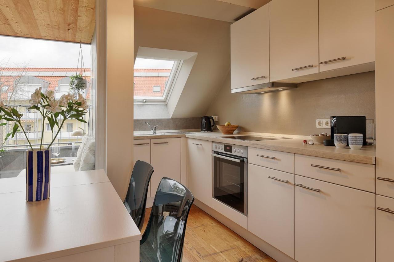 Homiestay City-Apartment, Balkon & Parkplatz Würzburg Buitenkant foto